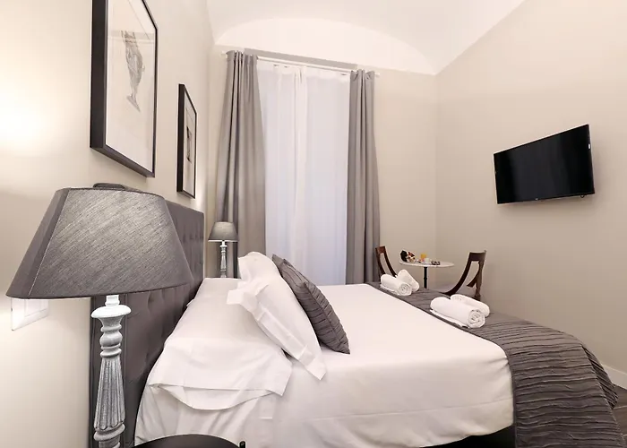 בית הארחה Residenza Vittoria 4*